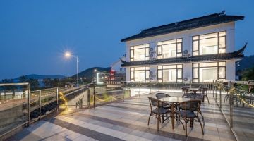 苏州拾玥泊民宿(太湖西山店)